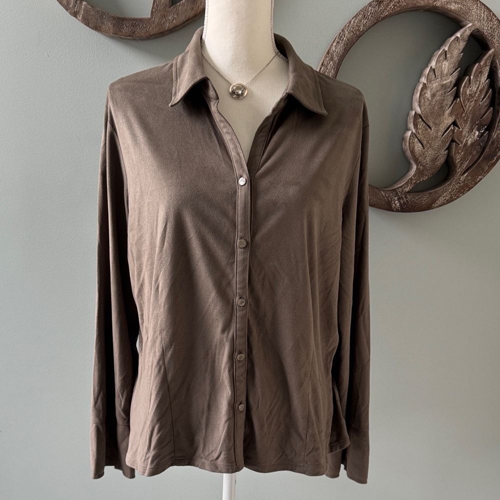 J. Jill Relaxed Button-Front Shirt in Mushroom size XL